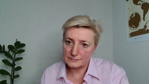 Snapshot of verony_ chatting on March 5, 1:39 pm verony_ online show from March 5, 1:39 pm