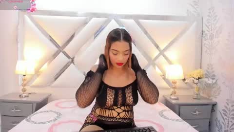 VERO online show from April 20, 7:39 pm