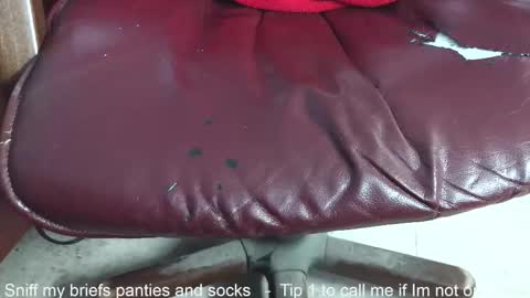 Erik online show from November 25, 9:52 am