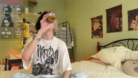 veryraretwins online show from September 17, 6:17 am