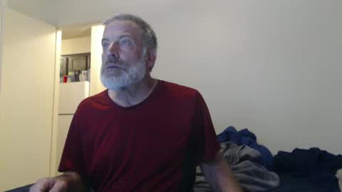 hairy man online show from February 8, 1:00 am