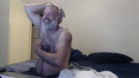hairy man online show from February 18, 12:59 am