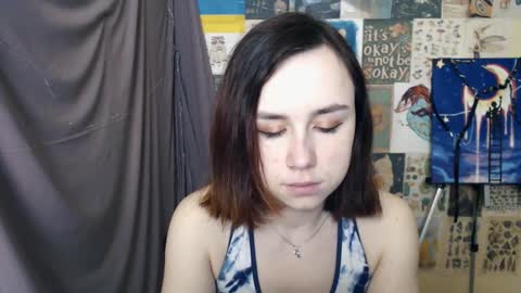 veryveryvery_shy online show from February 22, 6:28 am