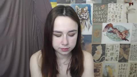 veryveryvery_shy online show from February 3, 6:40 am