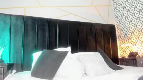 Sthefanny online show from October 17, 11:47 am