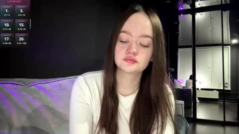 Esta online show from February 15, 4:06 pm