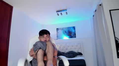 Vezx online show from March 21, 6:56 pm