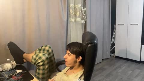 vialeras online show from November 12, 8:00 pm