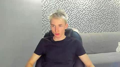 vibemygirl online show from September 12, 2:08 pm