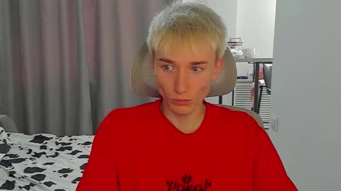 vibemygirl online show from September 30, 6:13 am