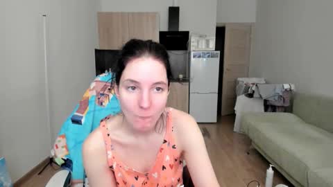 Snapshot of vickie_winters chatting on October 20, 11:26 am Victoria online show from October 20, 11:26 am