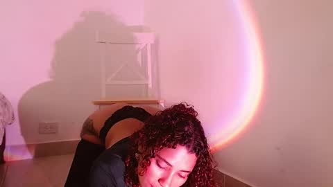 Vicky  online show from January 24, 2:30 pm