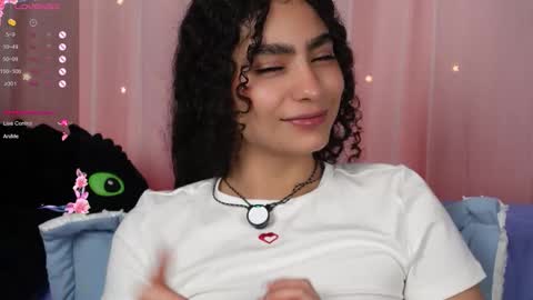 vicky_curly online show from September 15, 4:19 pm
