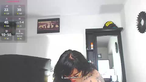 Vicky  online show from February 4, 11:03 am