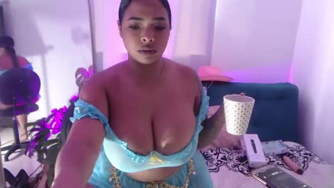 Vicky Greys online show from December 2, 6:05 pm