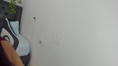 Victoria online show from February 19, 7:16 pm