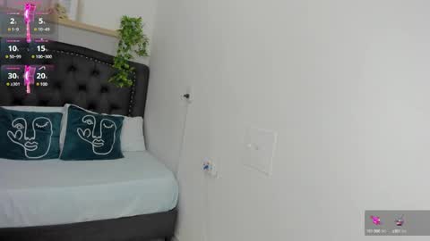 Victoria online show from February 25, 8:11 pm