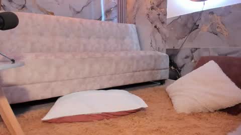 Victoria Coopeer online show from October 21, 10:24 pm