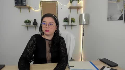 Victoria - You can call me Vicky online show from January 9, 12:33 pm