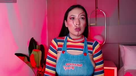 Victoria Collins online show from October 26, 12:50 pm