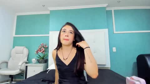    online show from April 16, 9:04 pm