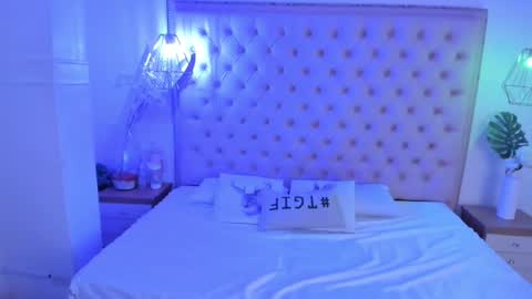 victoria_kitt online show from November 9, 6:43 pm