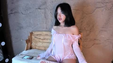 victoriaa2_doll online show from September 19, 12:42 pm
