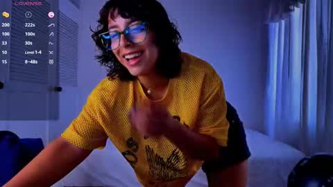 victoriaamelie online show from February 25, 6:11 pm