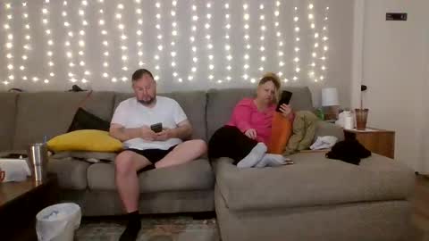 Victoria and Jesse online show from October 22, 11:28 pm