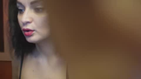 victoriarim online show from November 30, 9:00 pm