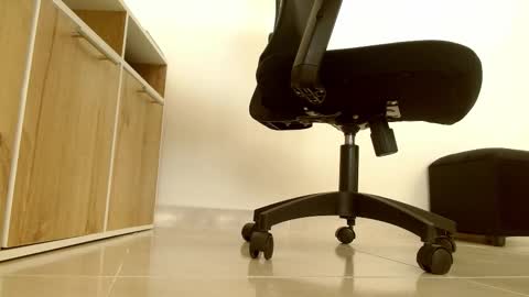 Victoria online show from March 16, 6:34 pm