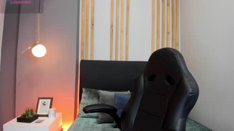 Victoria Vixen online show from February 4, 10:46 pm