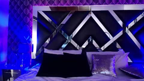 victtoria lee online show from September 22, 9:52 pm