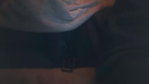 vicvictoree online show from December 21, 5:30 pm