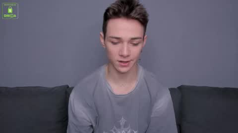 Viego Pattel online show from November 20, 5:43 pm