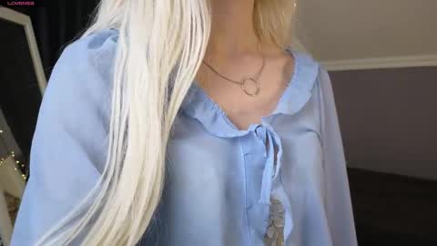 Eva online show from April 1, 1:41 pm