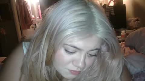 viennavisabelle online show from July 13, 5:00 am