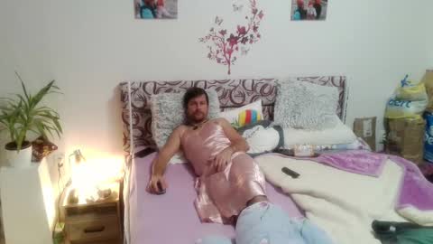 vigond2 online show from December 2, 8:39 pm