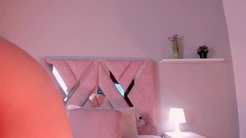 Victoria  online show from September 13, 1:30 am