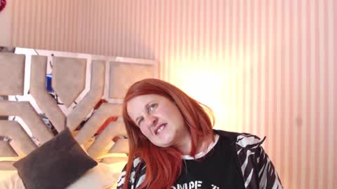 Violeta online show from December 31, 6:37 am