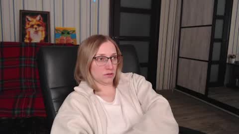 Vika online show from April 20, 7:28 pm