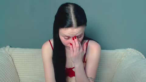 Viki Kelt online show from February 20, 3:12 am