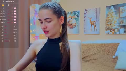 vikiberry online show from January 10, 10:32 am