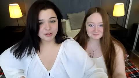 Vikki online show from December 15, 9:22 pm