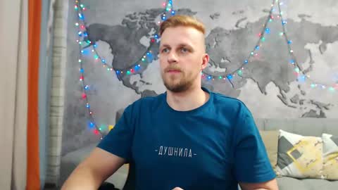 vikingchrisss online show from January 15, 6:40 pm