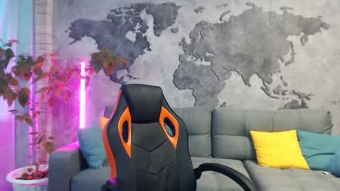 vikingchrisss online show from October 31, 10:59 am