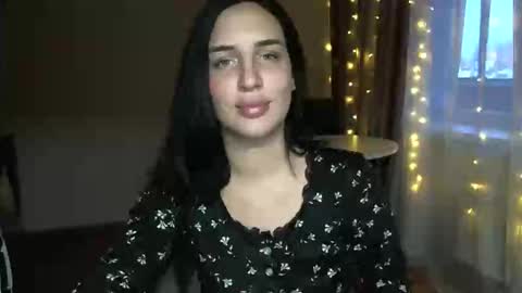 vikipop online show from February 25, 12:09 pm