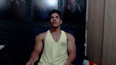 Viktor Herrera online show from March 16, 1:53 am