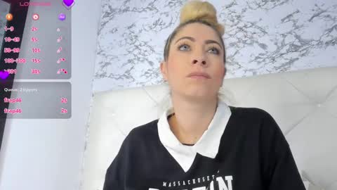 Snapshot of viktoria_davis_ chatting on February 22, 11:46 pm Viktoria online show from February 22, 11:46 pm