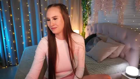  Vi  online show from April 19, 6:10 pm